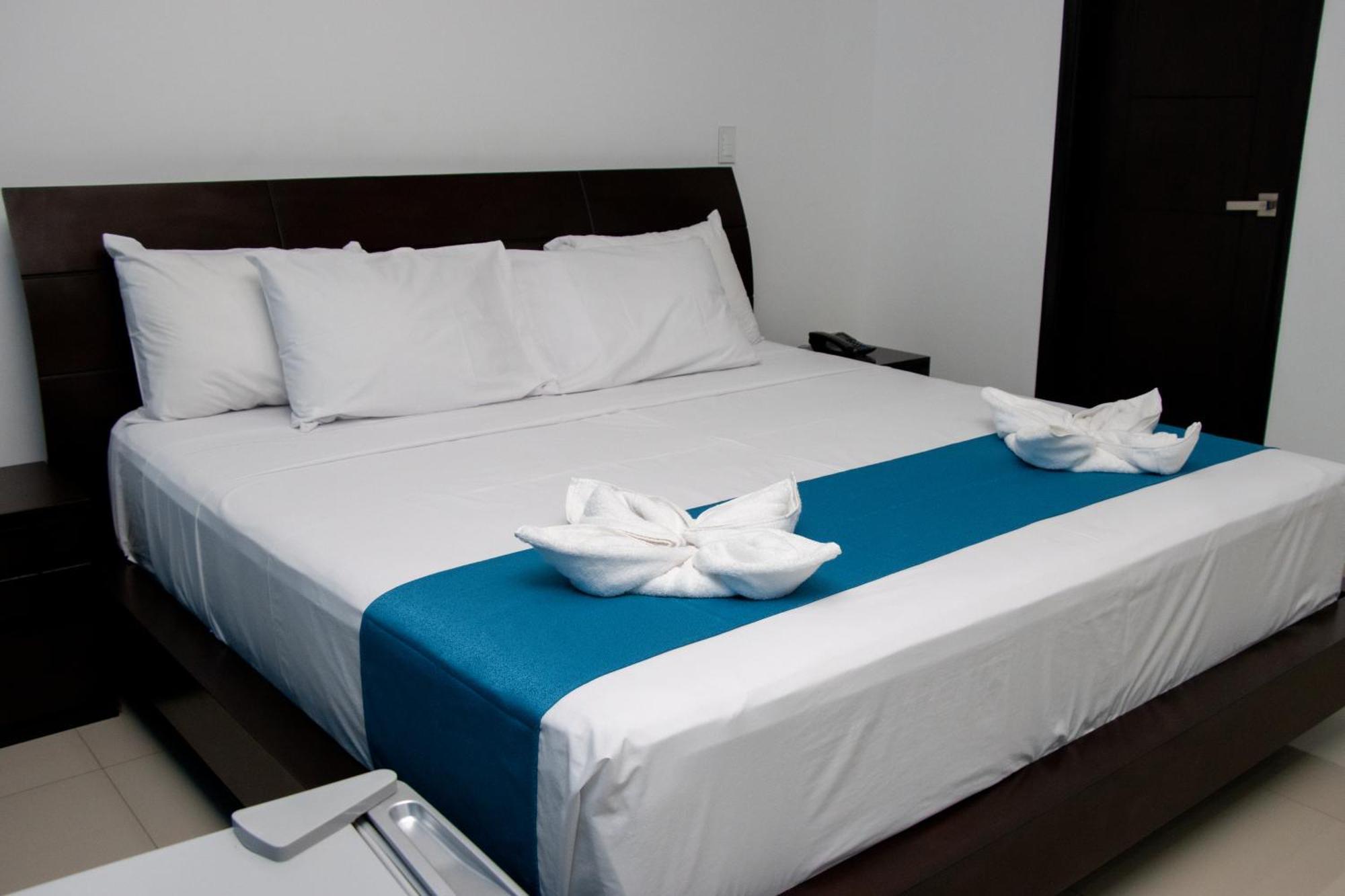 Rbb Brito Hotel Tarapoto Exterior photo
